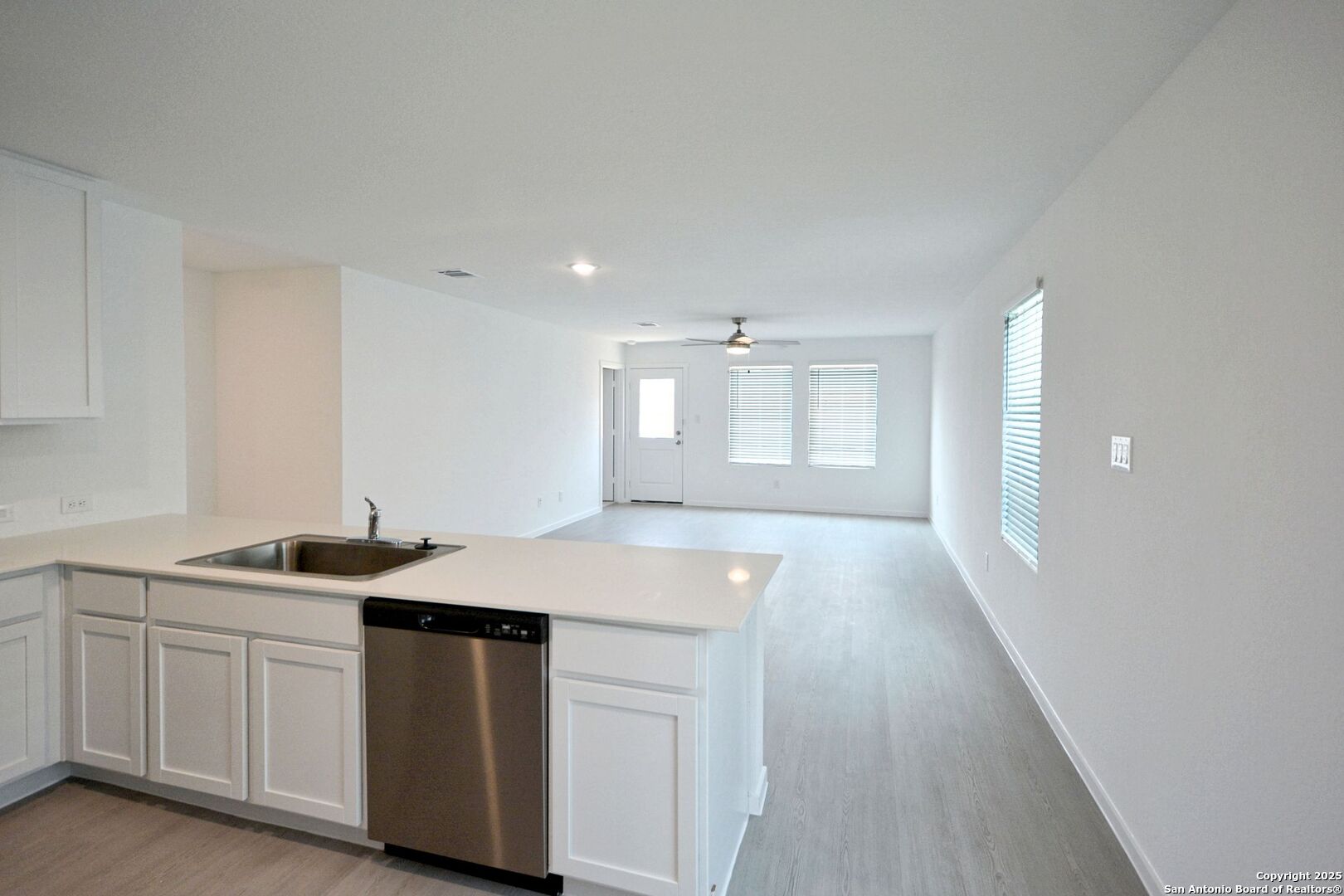 3738 Swift Fox Road New Braunfels, TX 78132 - Photo 5 of 25