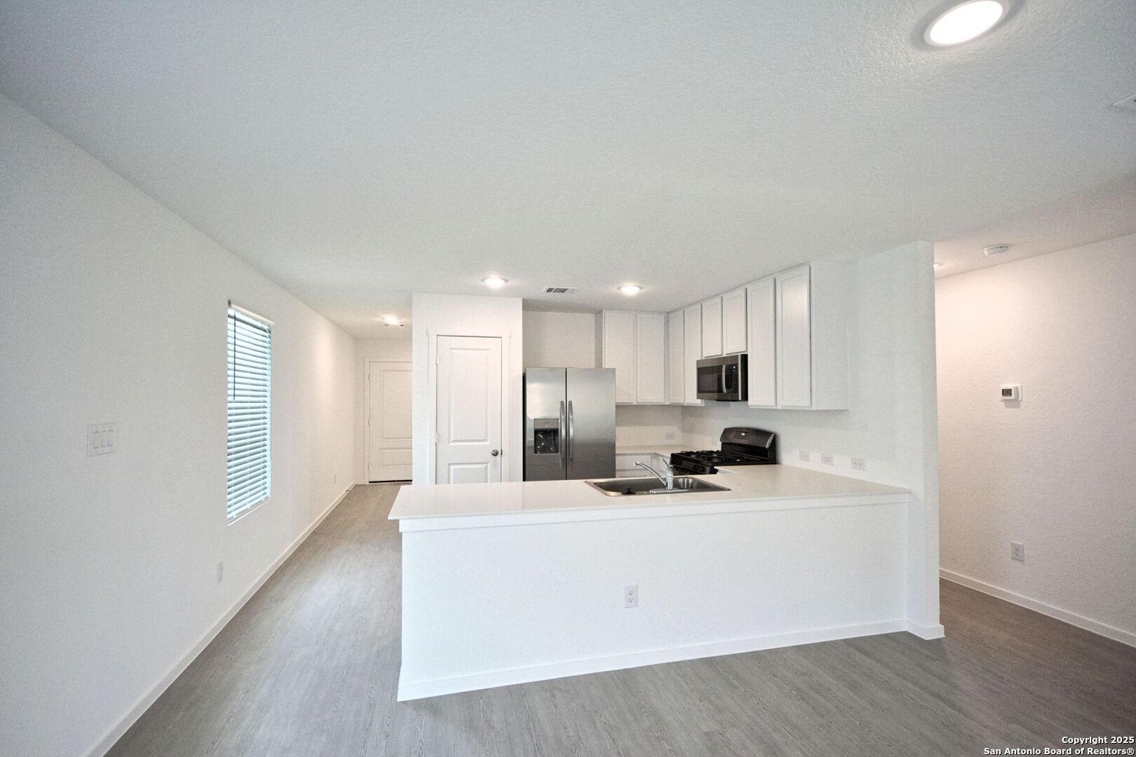 3738 Swift Fox Road New Braunfels, TX 78132 - Photo 6 of 25