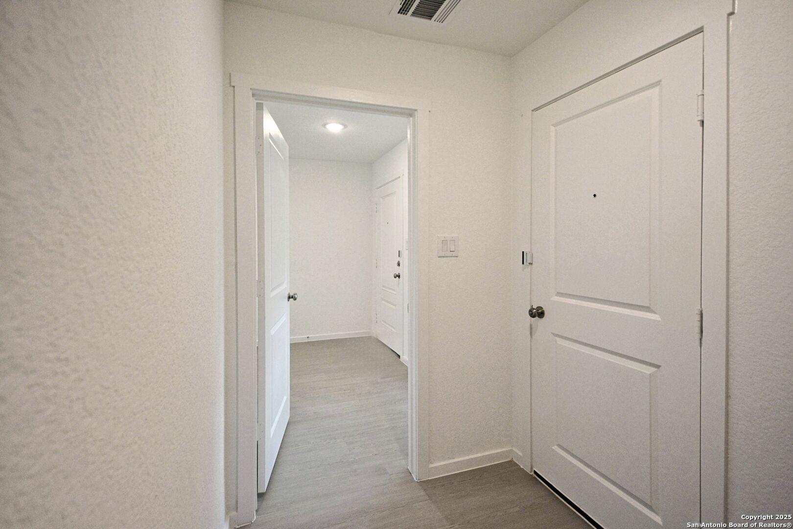 3738 Swift Fox Road New Braunfels, TX 78132 - Photo 8 of 25