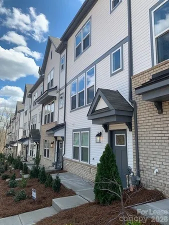 $2,650 | 2324 Donnelly Hls Lane, Charlotte, NC 28262