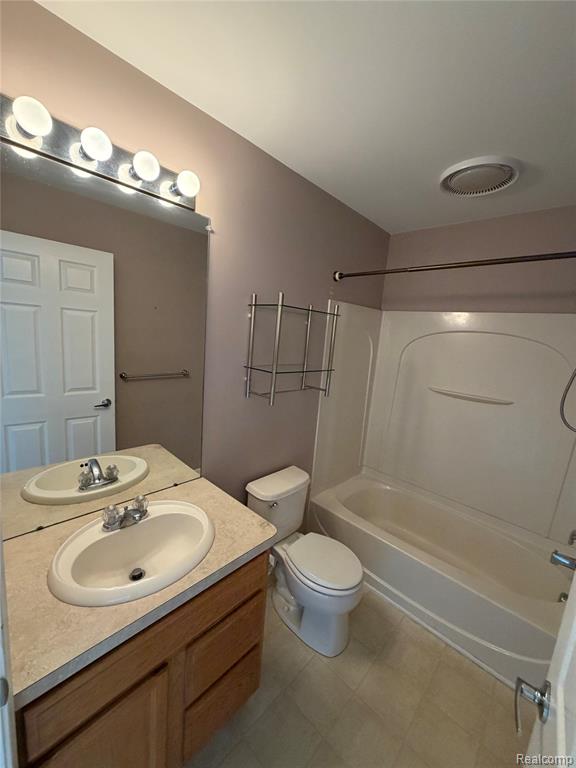 44745 Ellery Lane Novi, MI 48377 - Photo 14 of 17