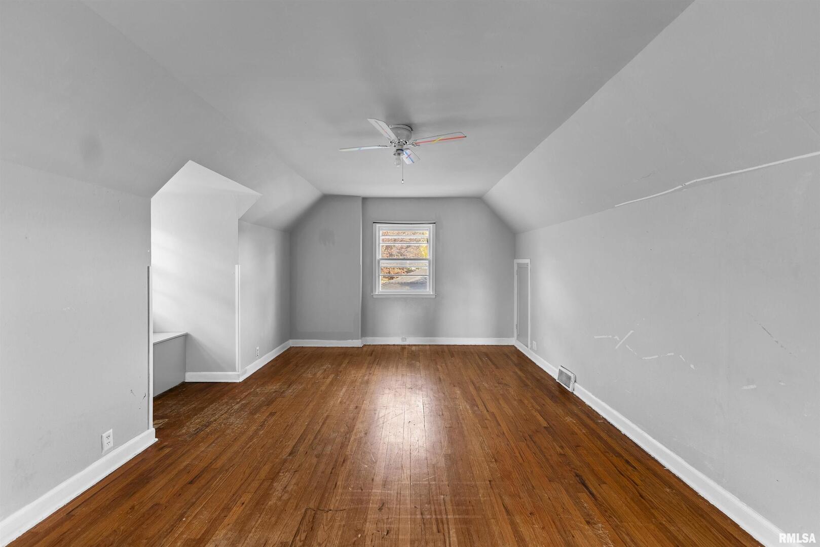 1115 North 4th Street Clinton, IA 52732 - Photo 20 of 31