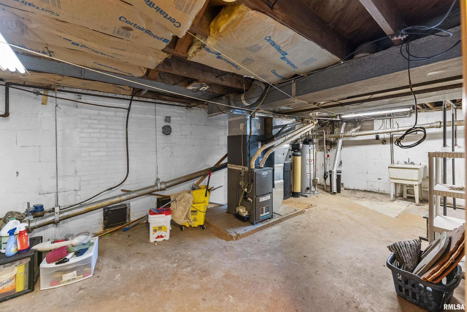 1115 North 4th Street Clinton, IA 52732 - Photo 27 of 31