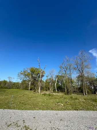 $95,000 | 14500 Greensboro Drive, Greenwell Springs, LA 70739