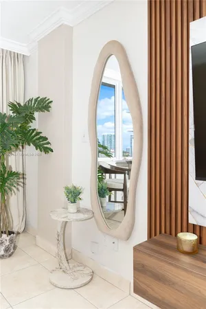 $2,250 | Sunny Isles Beach, Sunny Isles Beach, FL 33160