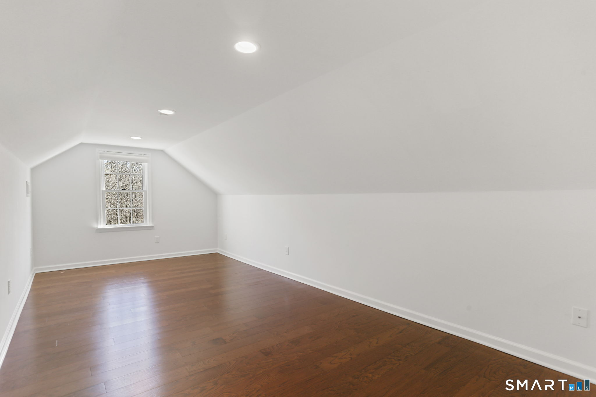 520 Main Street, Unit 9 Ridgefield, CT 06877 - Photo 27 of 36