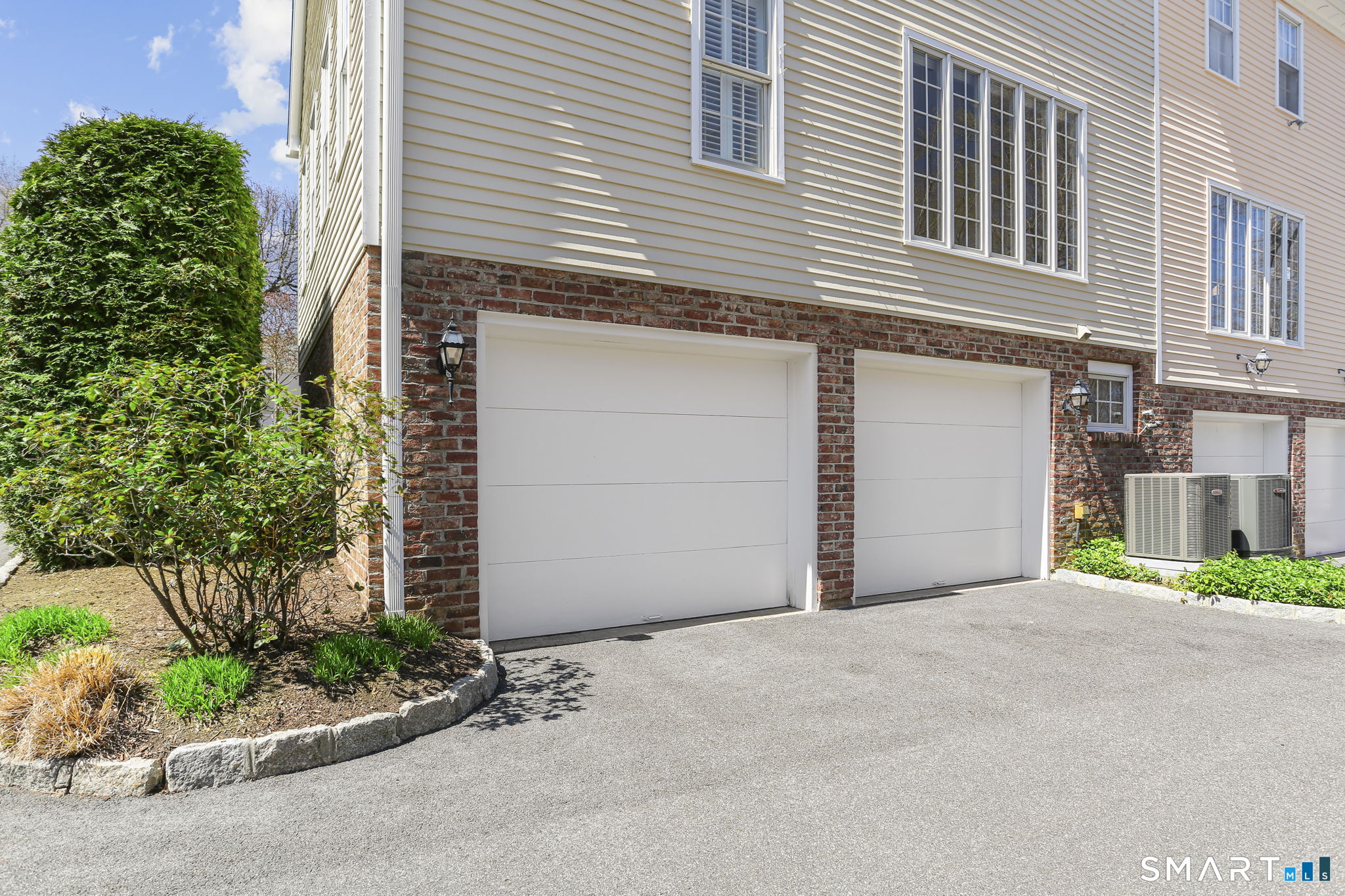 520 Main Street, Unit 9 Ridgefield, CT 06877 - Photo 33 of 36