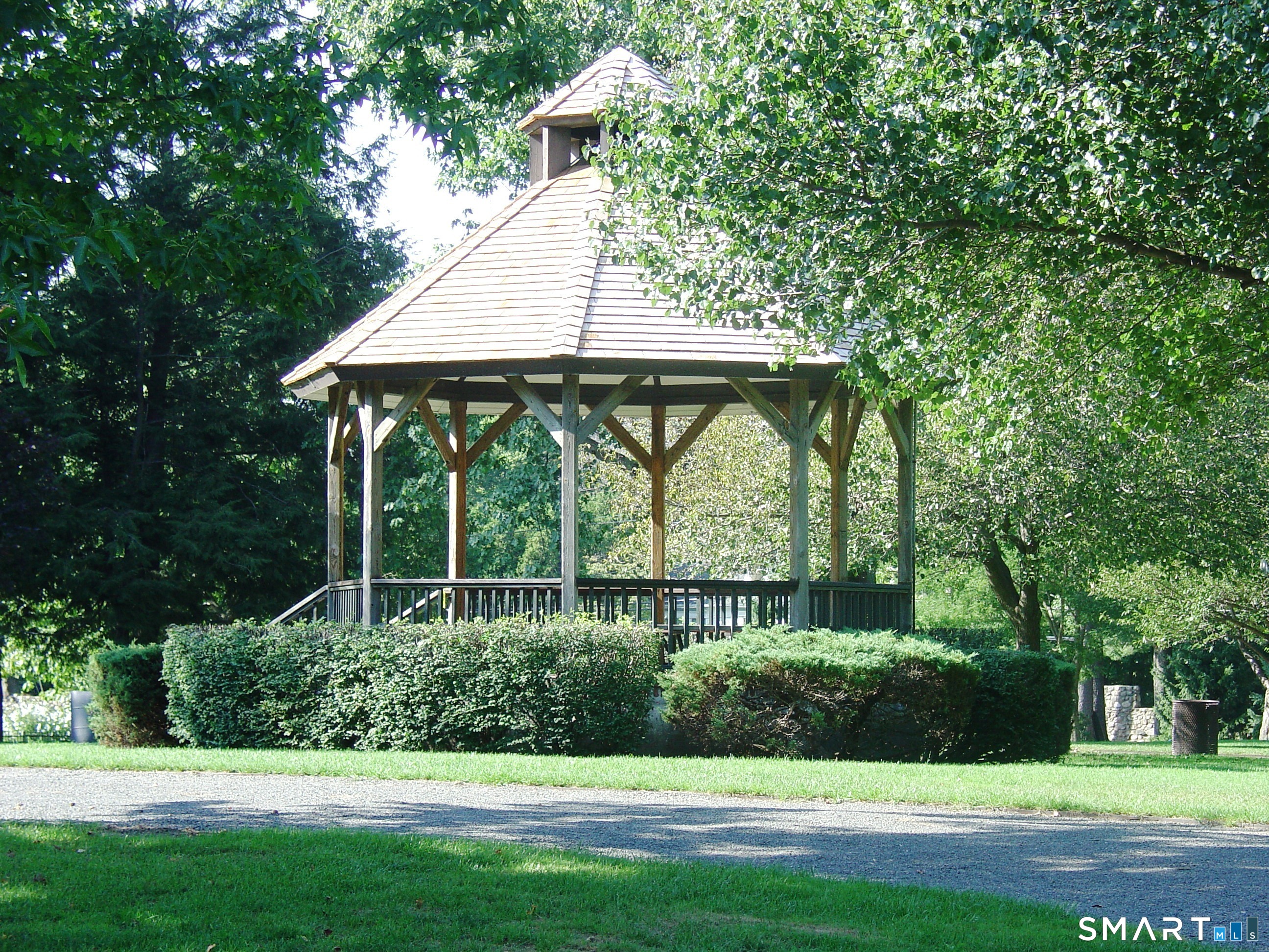 520 Main Street, Unit 9 Ridgefield, CT 06877 - Photo 34 of 36