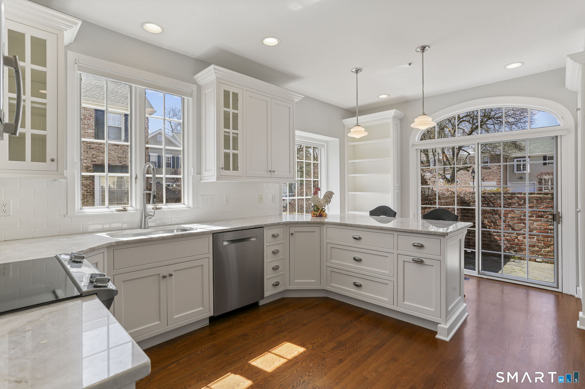 520 Main Street, Unit 9 Ridgefield, CT 06877 - Photo 10 of 36