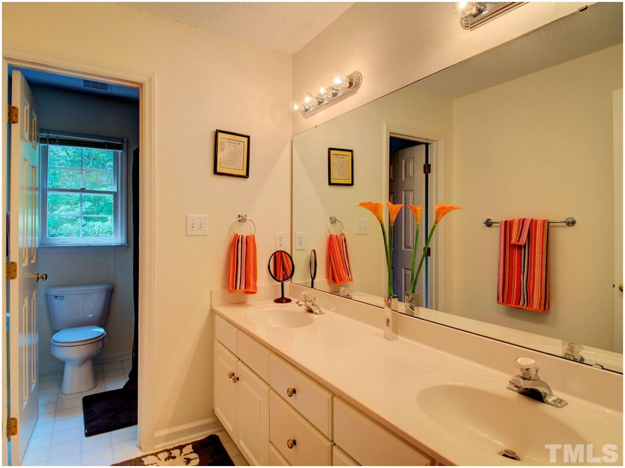 5709 Glenfiddich Way Raleigh, NC 27613 - Photo 15 of 25