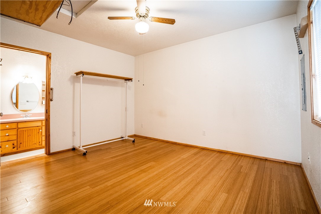 11411 Littlerock Road Southwest Olympia, WA 98512 - Photo 16 of 20 Gallery Image 16