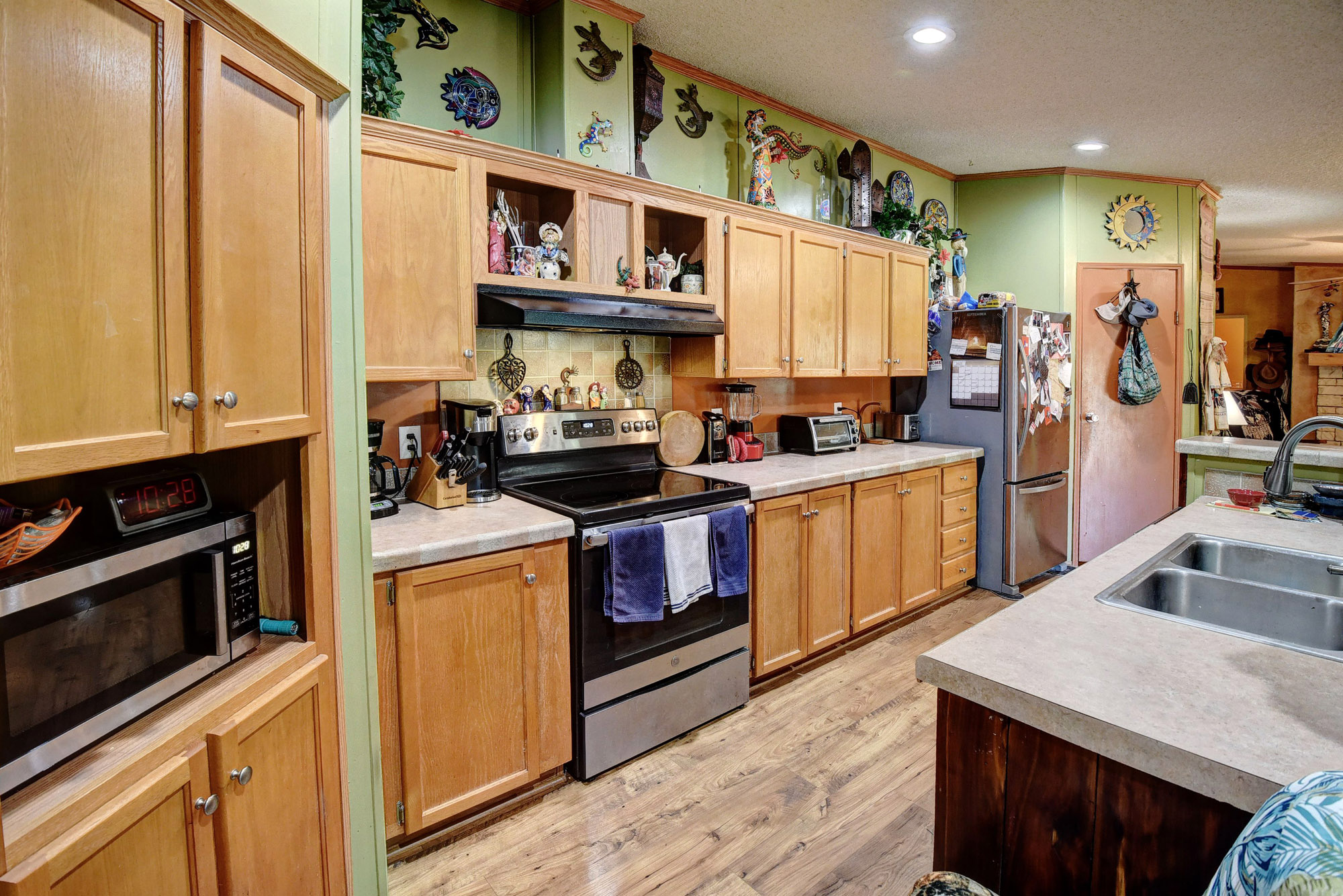 181 Lockwood Road Red Rock, TX 78662 - Photo 12 of 32