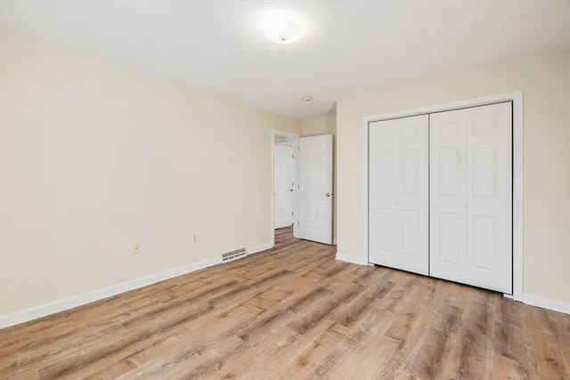 $324,500 | 24 Sunflower Lane, Unit B, Westfield, MA 01085