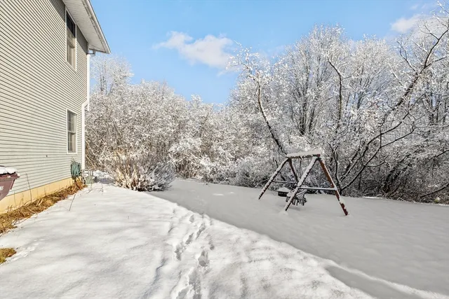 $324,500 | 24 Sunflower Lane, Unit B, Westfield, MA 01085