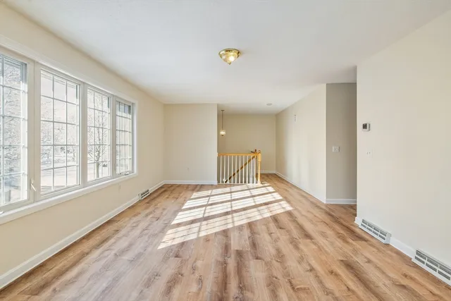 $324,500 | 24 Sunflower Lane, Unit B, Westfield, MA 01085