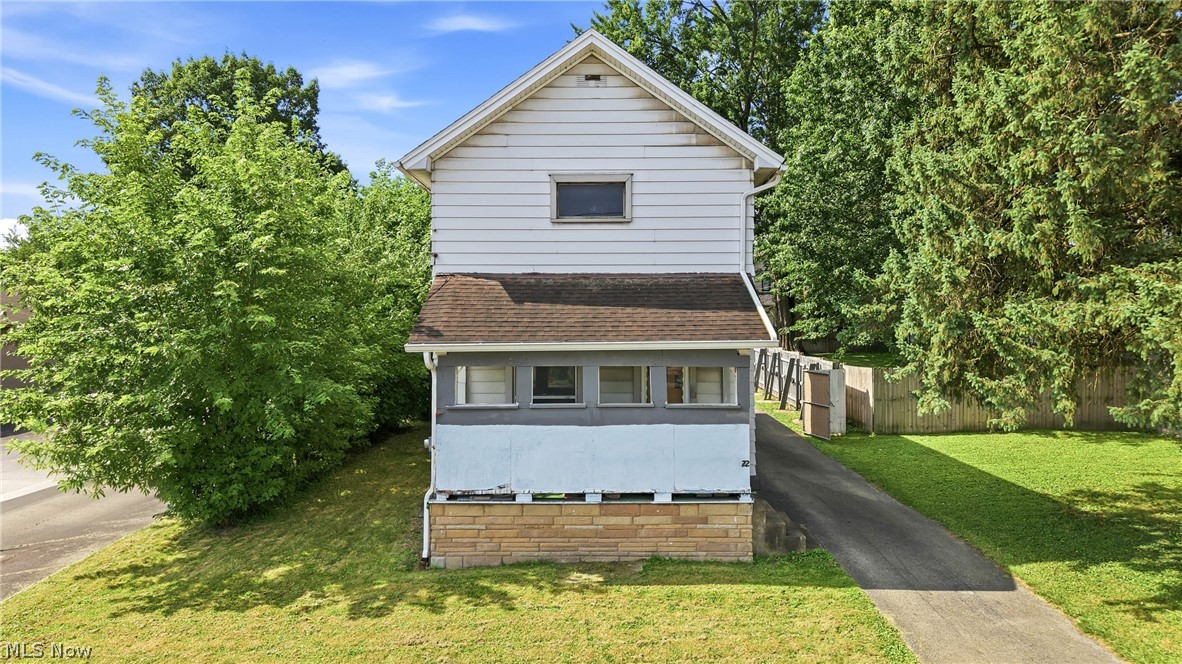 22 Spring Street Struthers, OH 44471 - Photo 1 of 28