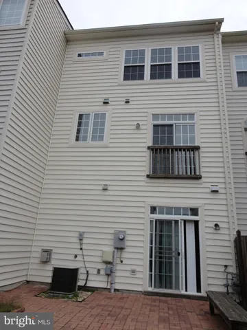 $2,950 | 24693 Kings Canyon Square, Aldie, VA 20105