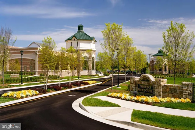 $2,950 | 24693 Kings Canyon Square, Aldie, VA 20105