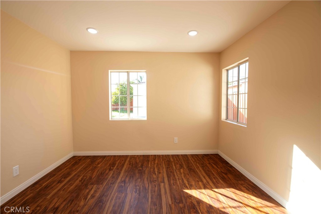 22709 Ravenna Avenue Carson, CA 90745 - Photo 25 of 38