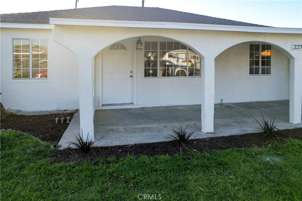 22709 Ravenna Avenue Carson, CA 90745 - Photo 9 of 38