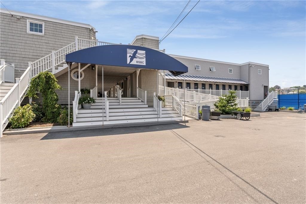 175 Bonnet Point Road, Unit Y17 Narragansett, RI 02882 - Photo 1 of 3