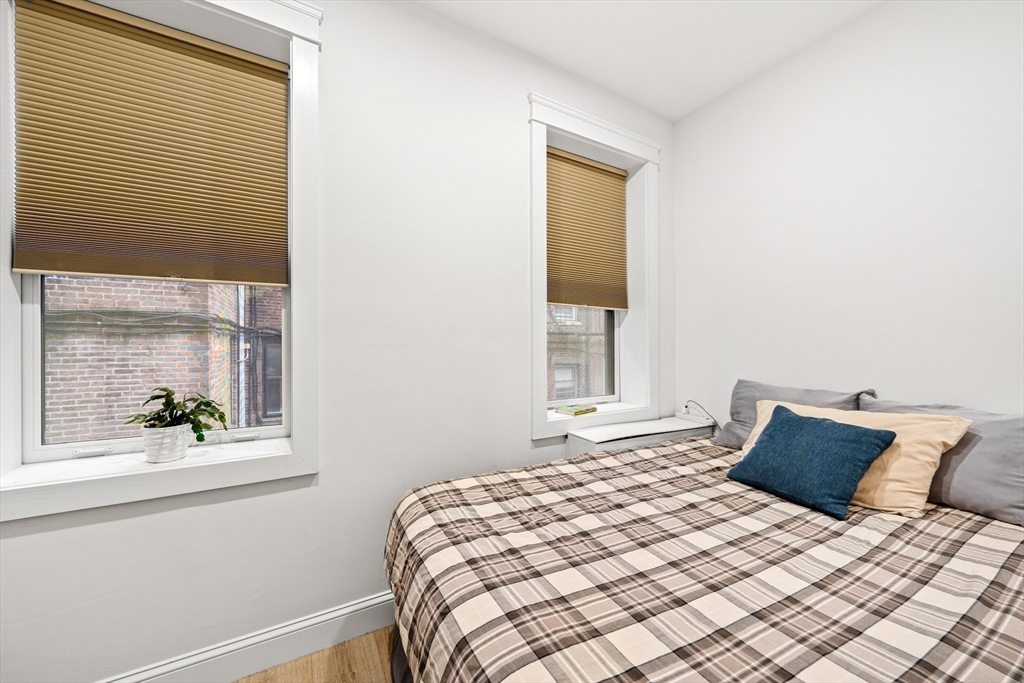 31 Irving Street, Unit 4 Boston, MA 02114 - Photo 8 of 15
