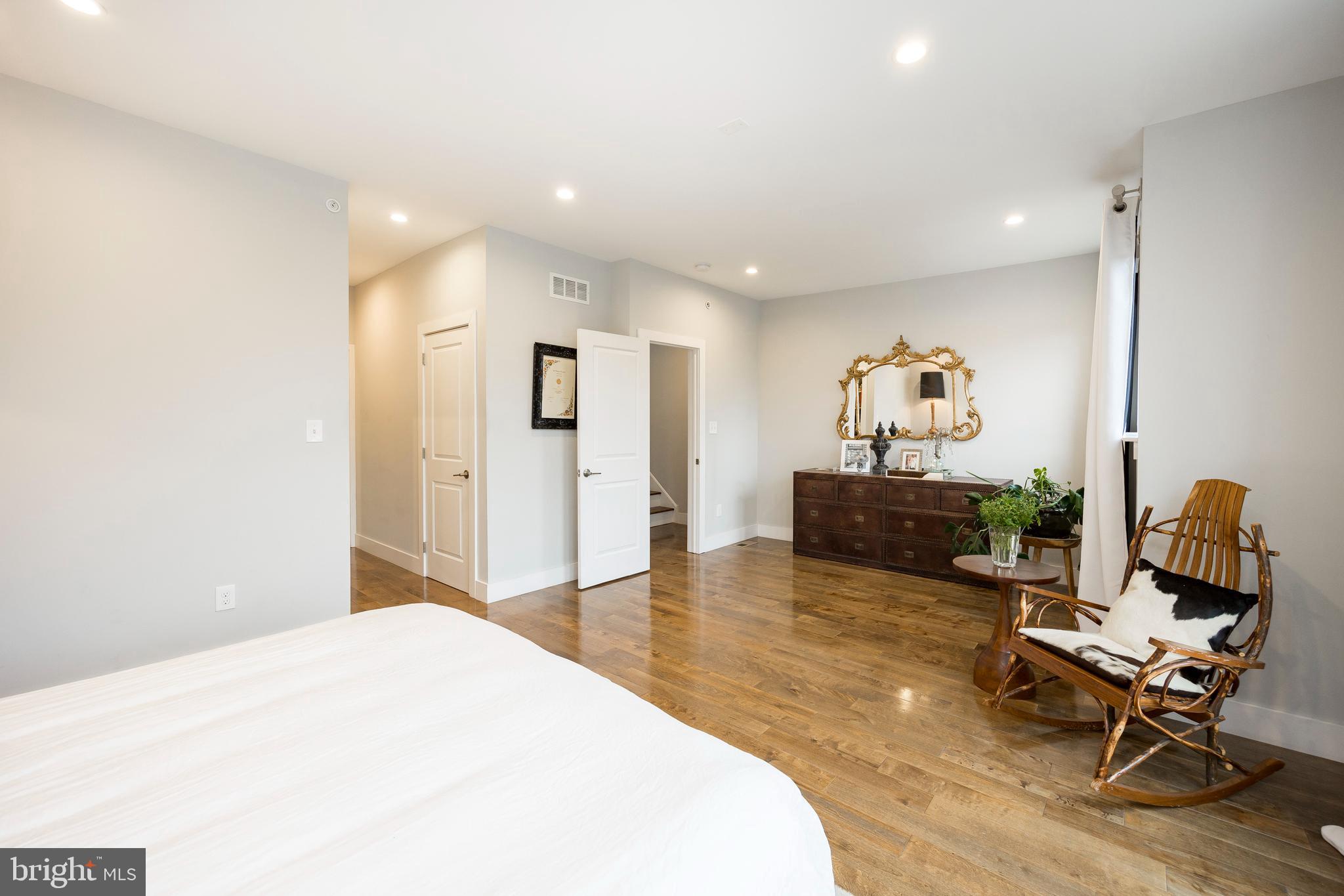 4745 Sheldon Street Philadelphia, PA 19127 - Photo 27 of 43 Primary Bedroom