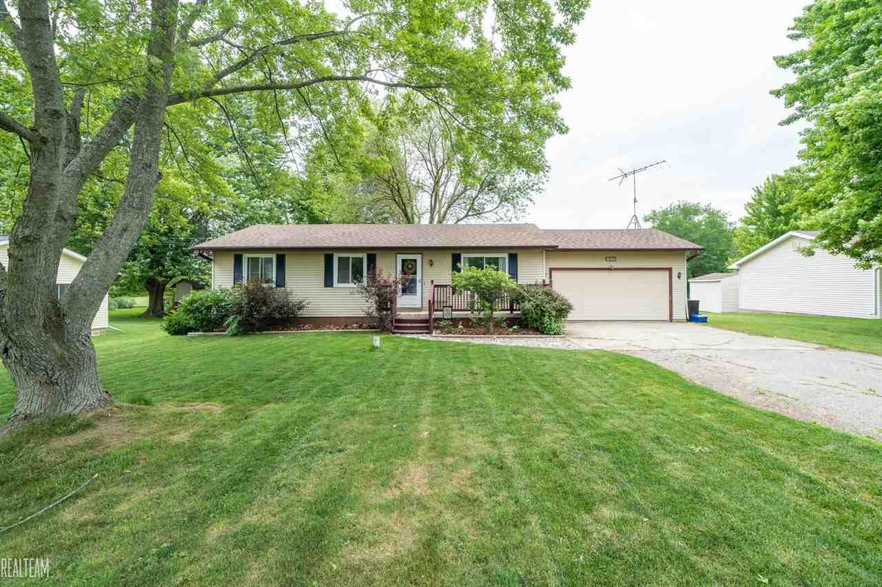 8195 Barden Road Davison, MI 48423 - Photo 1 of 23 50045821.JPG