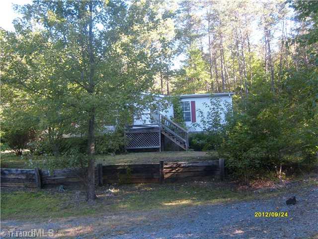 1381 Rhodes Road Eden, NC 27288 - Photo 1 of 8 Exterior Front.