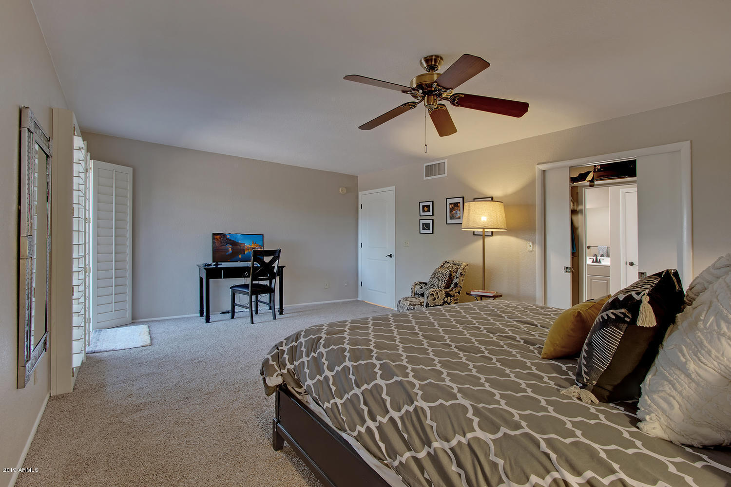 26441 North Arroyo Way Rio Verde, AZ 85263 - Photo 18 of 40 Master bedroom view #2