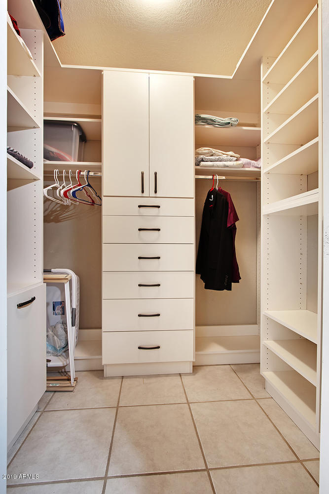 26441 North Arroyo Way Rio Verde, AZ 85263 - Photo 27 of 40 2nd Master walk-in closet