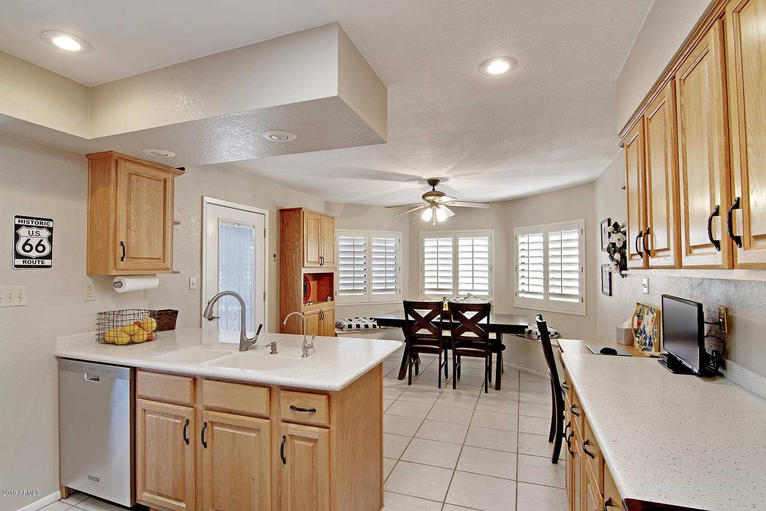 26441 North Arroyo Way Rio Verde, AZ 85263 - Photo 9 of 40 View to Breakfast Area