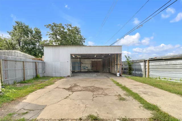 $295,000 | 9650 East Hardy Road, Houston, TX 77093