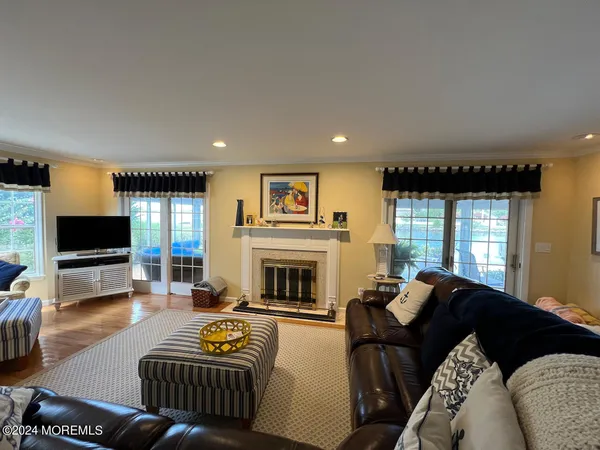 $12,000 | 980 Barnegat Lane, Mantoloking, NJ 08738