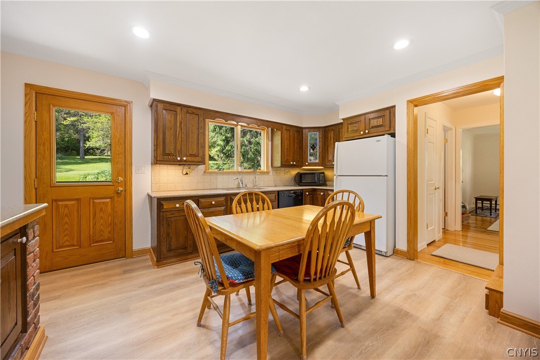 7534 Broadfield Road Pompey, NY 13104 - Photo 20 of 48