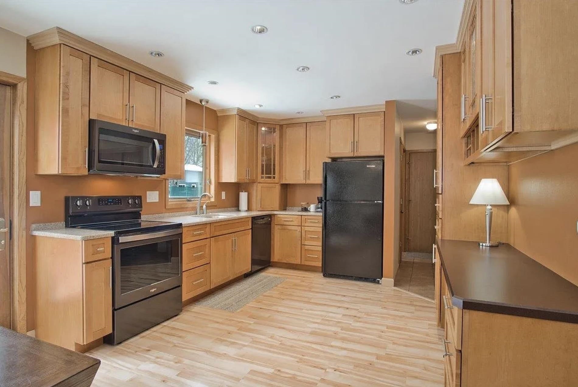 5117 Hackney Way Madison, WI 53714 - Photo 3 of 43 Gallery Image 3