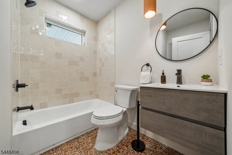 596 White Oak Ridge Road Short Hills, NJ 07078 - Photo 13 of 40 Gallery Image 13