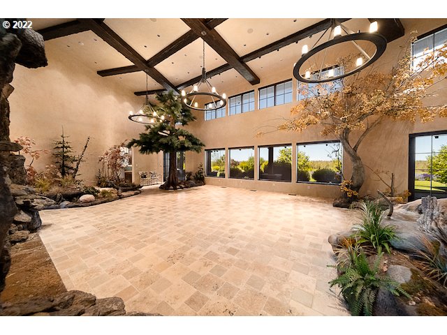 8055 Southwest Powell Butte Highway Powell Butte, OR 97753 - Photo 10 of 32