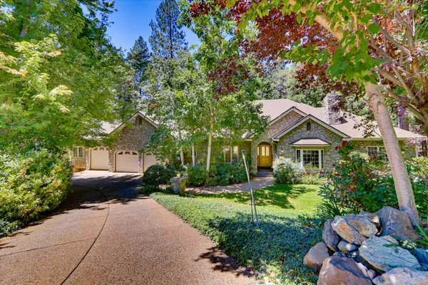 $1,100,000 | 11010 Success Cross Road, Nevada City, CA 95959