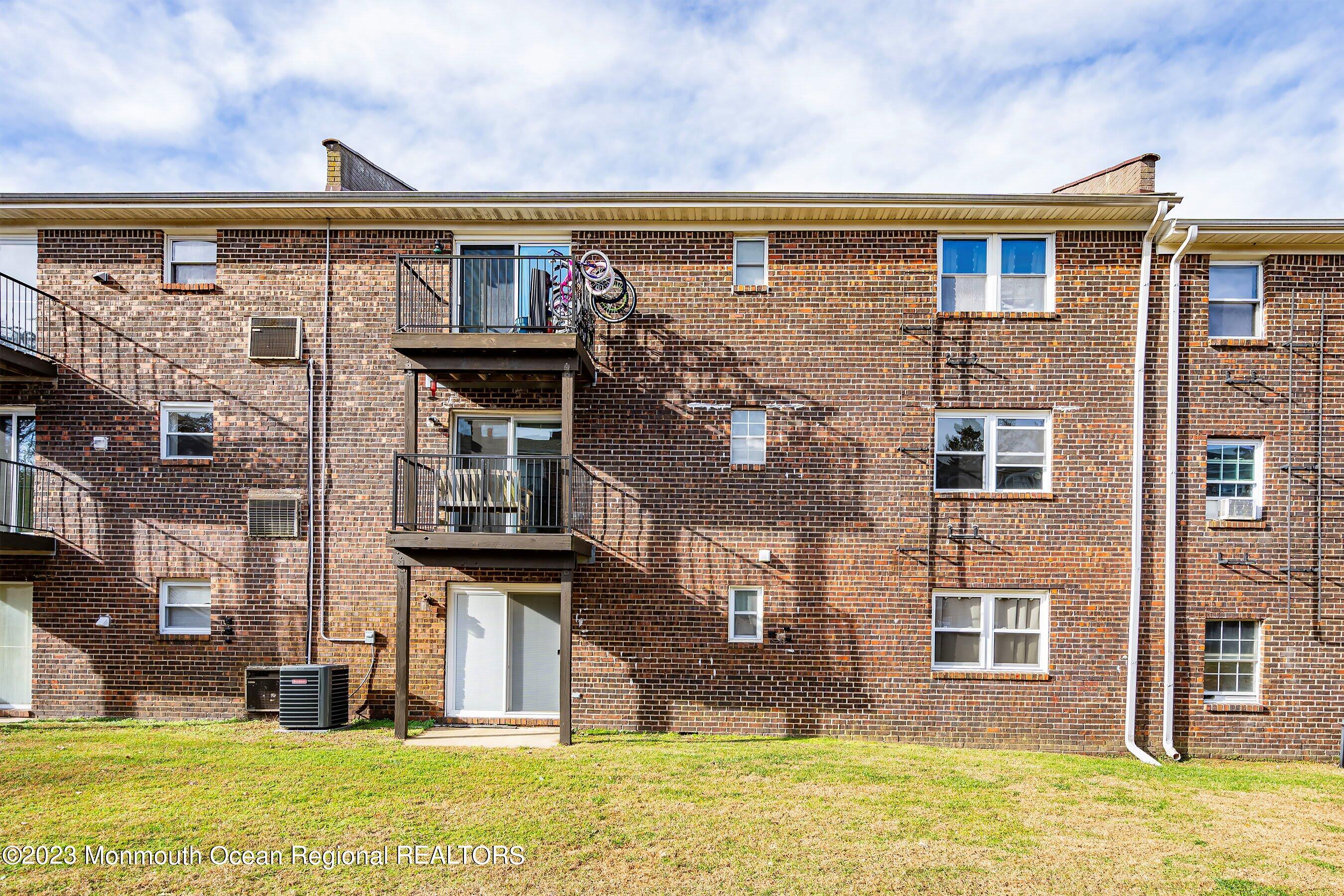 214 A Sawmill Road Brick, NJ 08724 - Photo 19 of 20 19-Rear 1