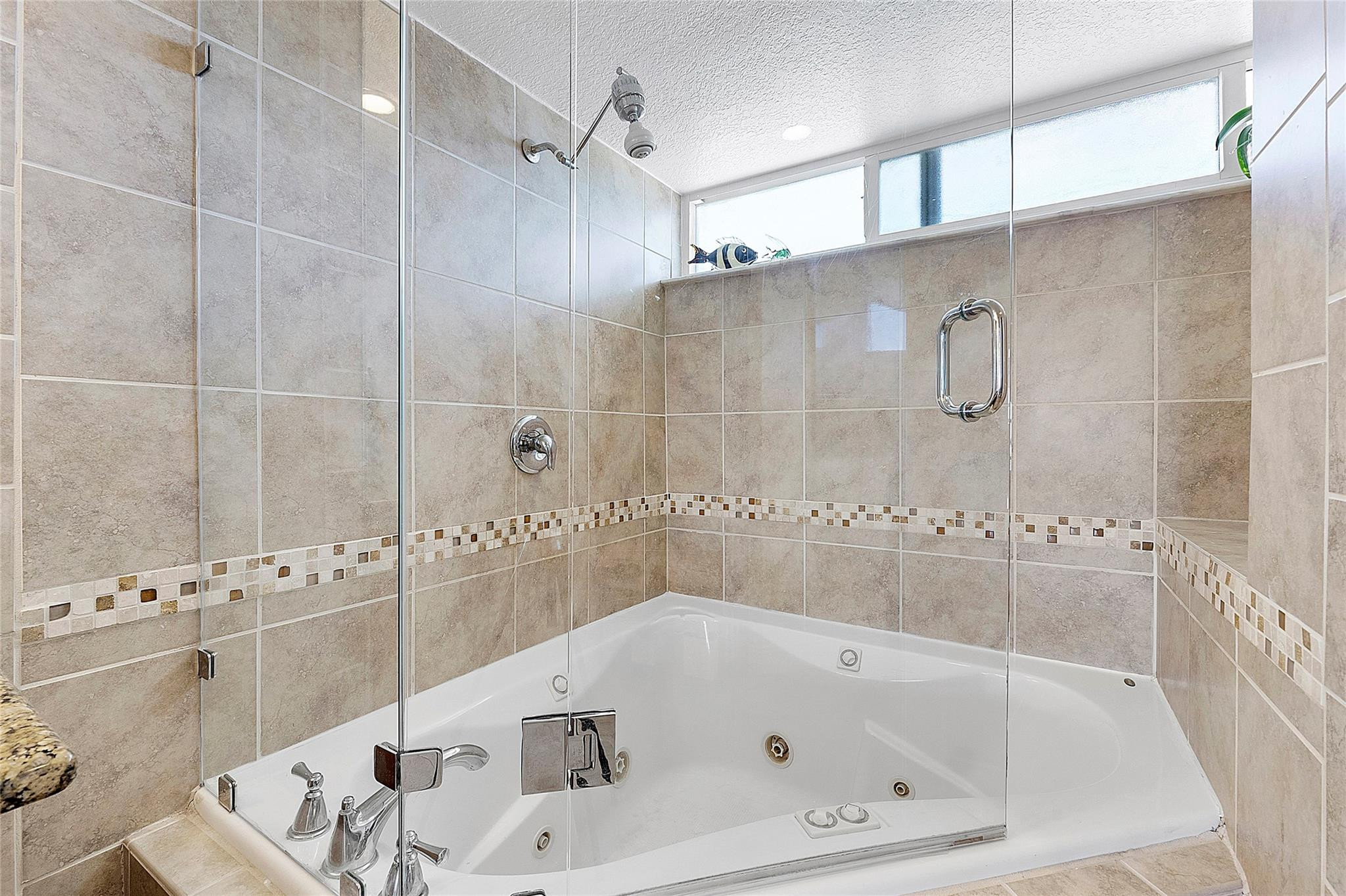 201 North Riverside Drive, Unit 205 Pompano Beach, FL 33062 - Photo 26 of 67 Photo 26