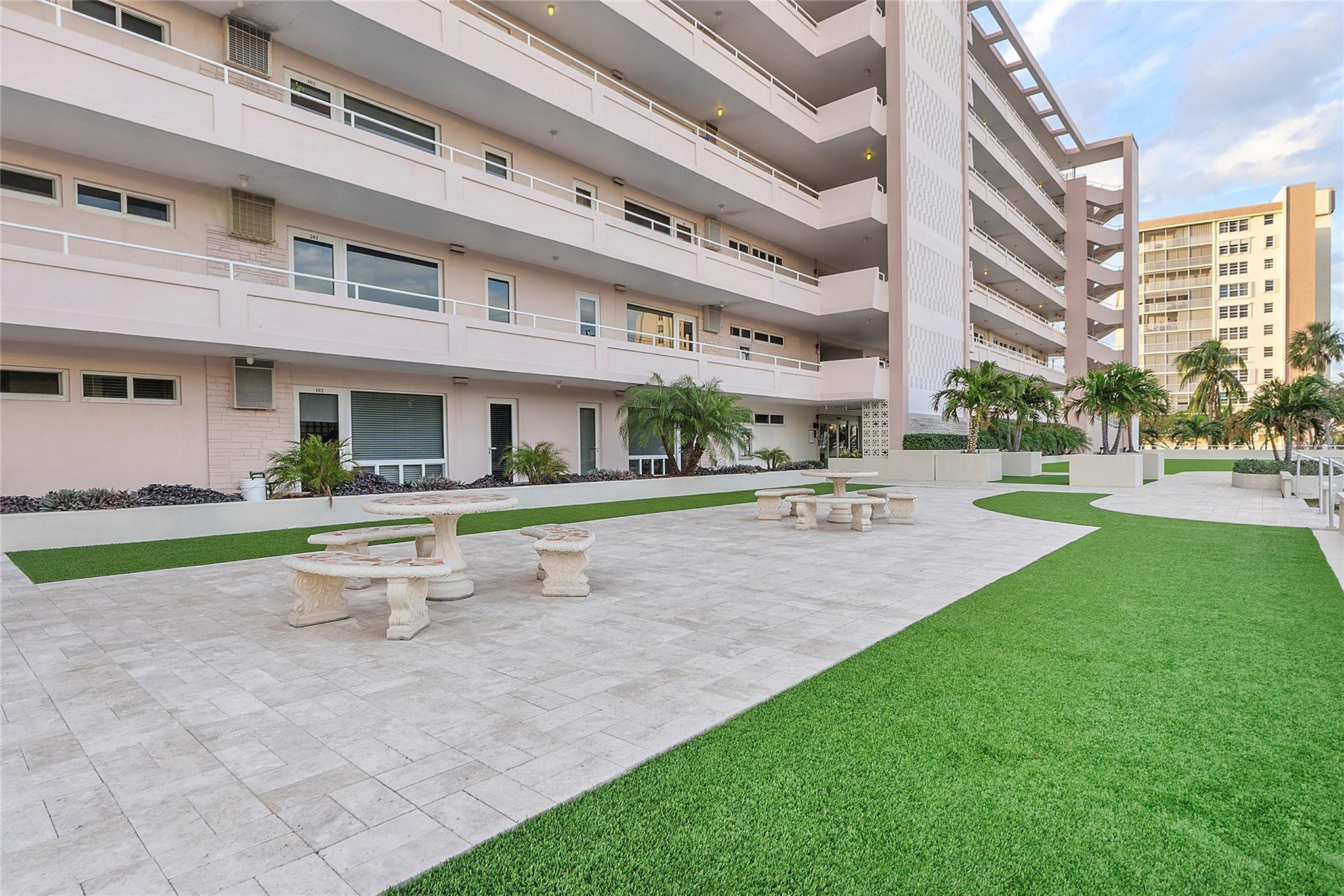 201 North Riverside Drive, Unit 205 Pompano Beach, FL 33062 - Photo 41 of 67 Photo 41