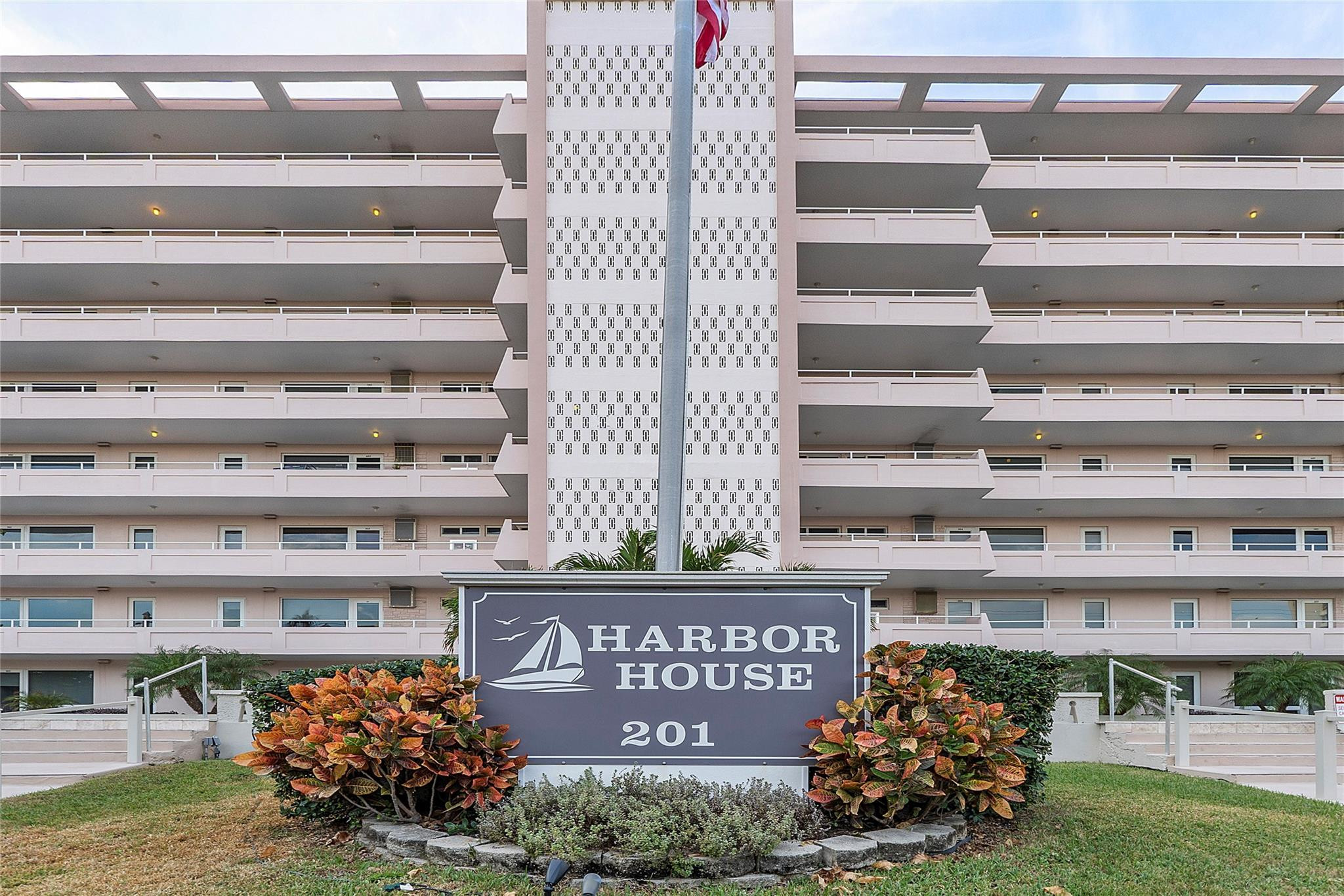 201 North Riverside Drive, Unit 205 Pompano Beach, FL 33062 - Photo 42 of 67 Photo 42