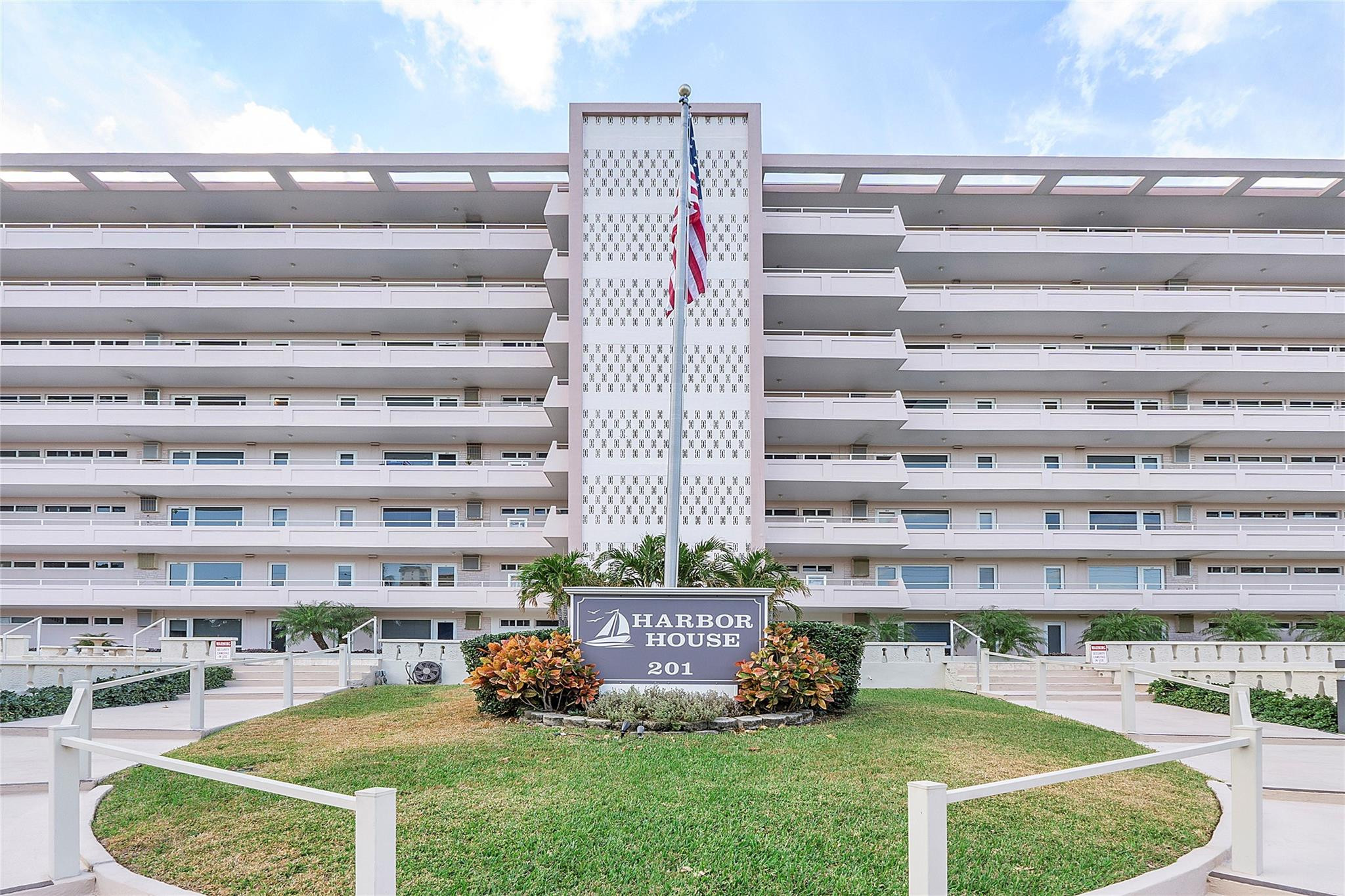 201 North Riverside Drive, Unit 205 Pompano Beach, FL 33062 - Photo 43 of 67 Photo 43