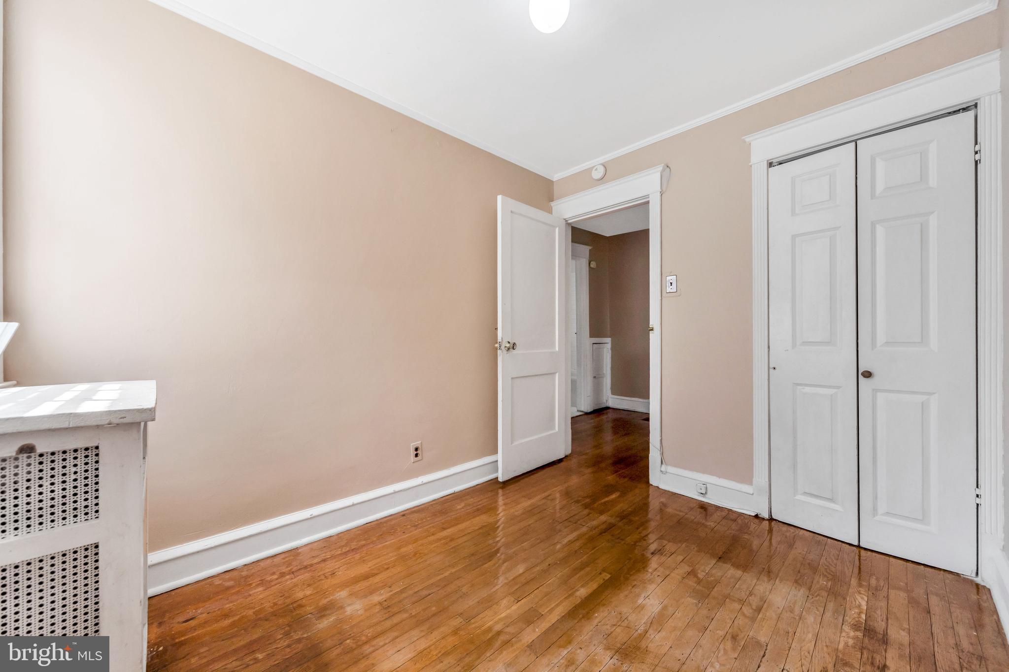 114 Kent Road Upper Darby, PA 19082 - Photo 20 of 34