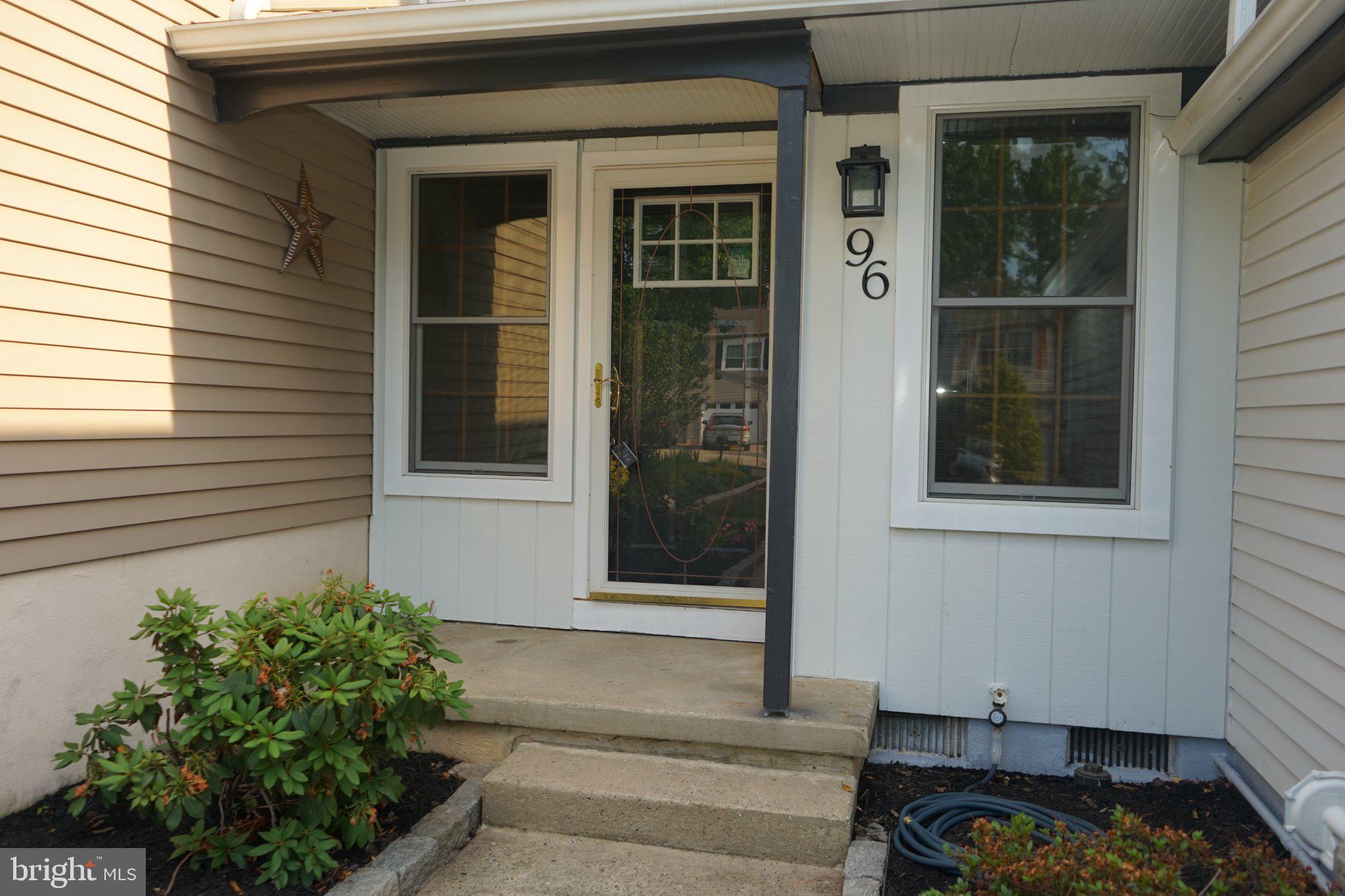 96 Farnwood Road Mount Laurel, NJ 08054 - Photo 30 of 30 Charming entryway with inviting appeal.