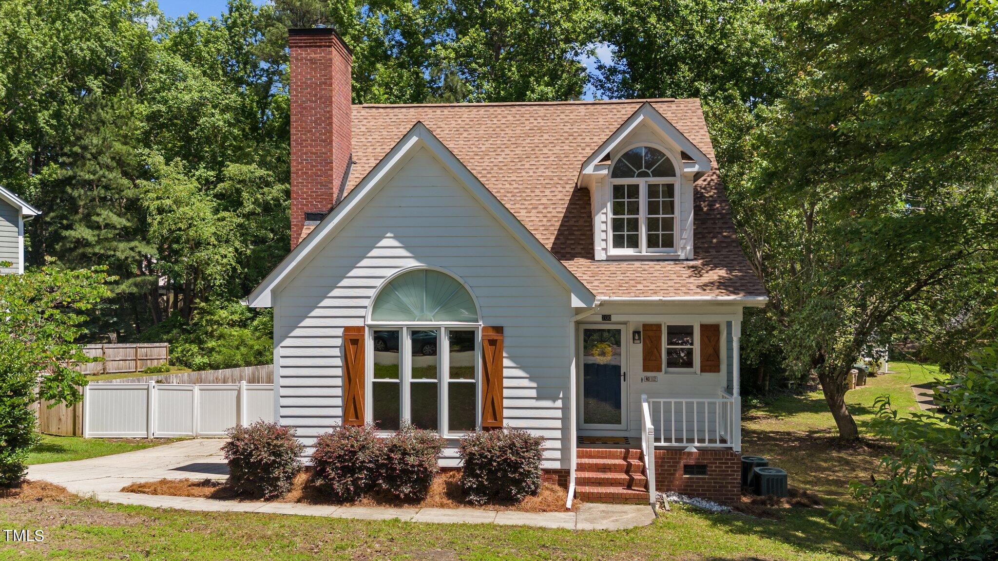 200 Nicholson Road Garner, NC 27529 - Photo 1 of 30 1-web-or-mls-DJI_20240521142849_0092_D