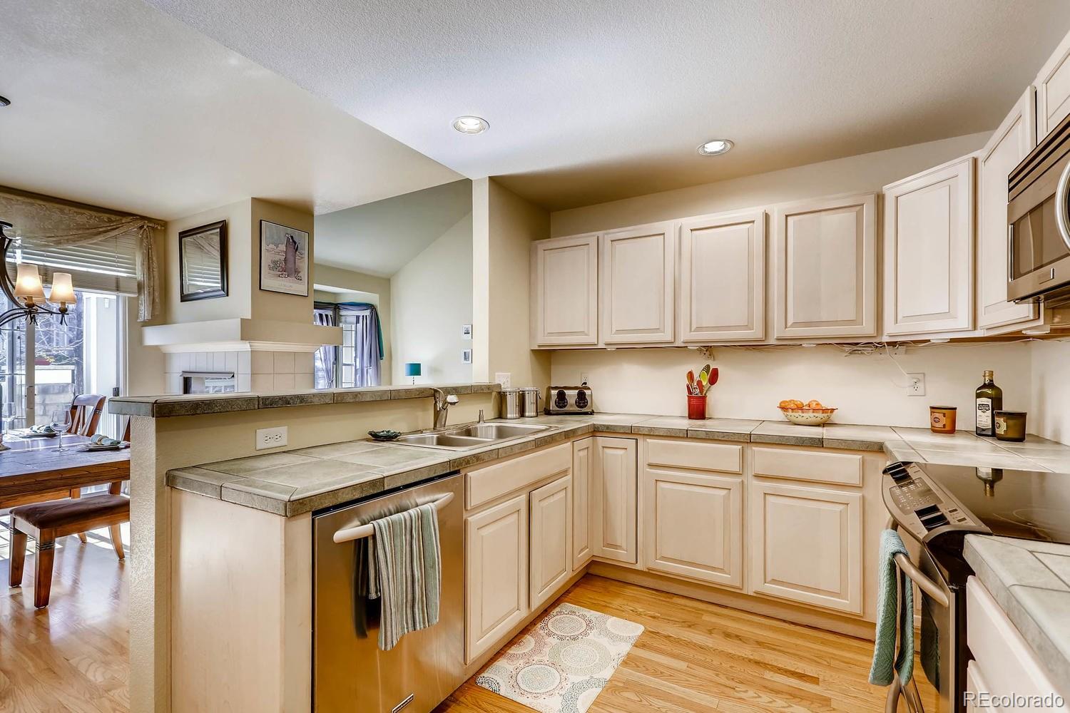 6508 Trailhead Road Highlands Ranch, CO 80130 - Photo 12 of 28