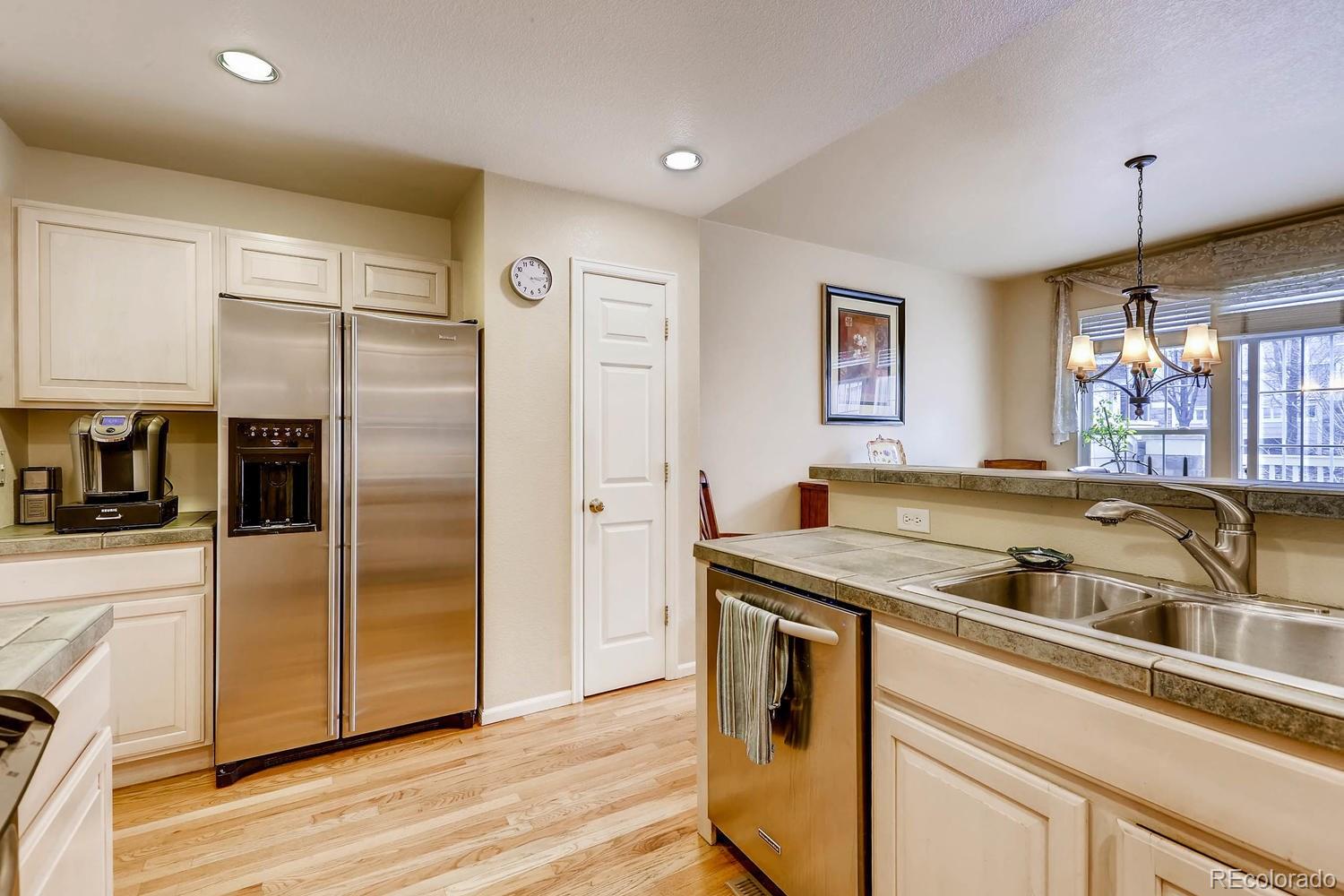 6508 Trailhead Road Highlands Ranch, CO 80130 - Photo 14 of 28