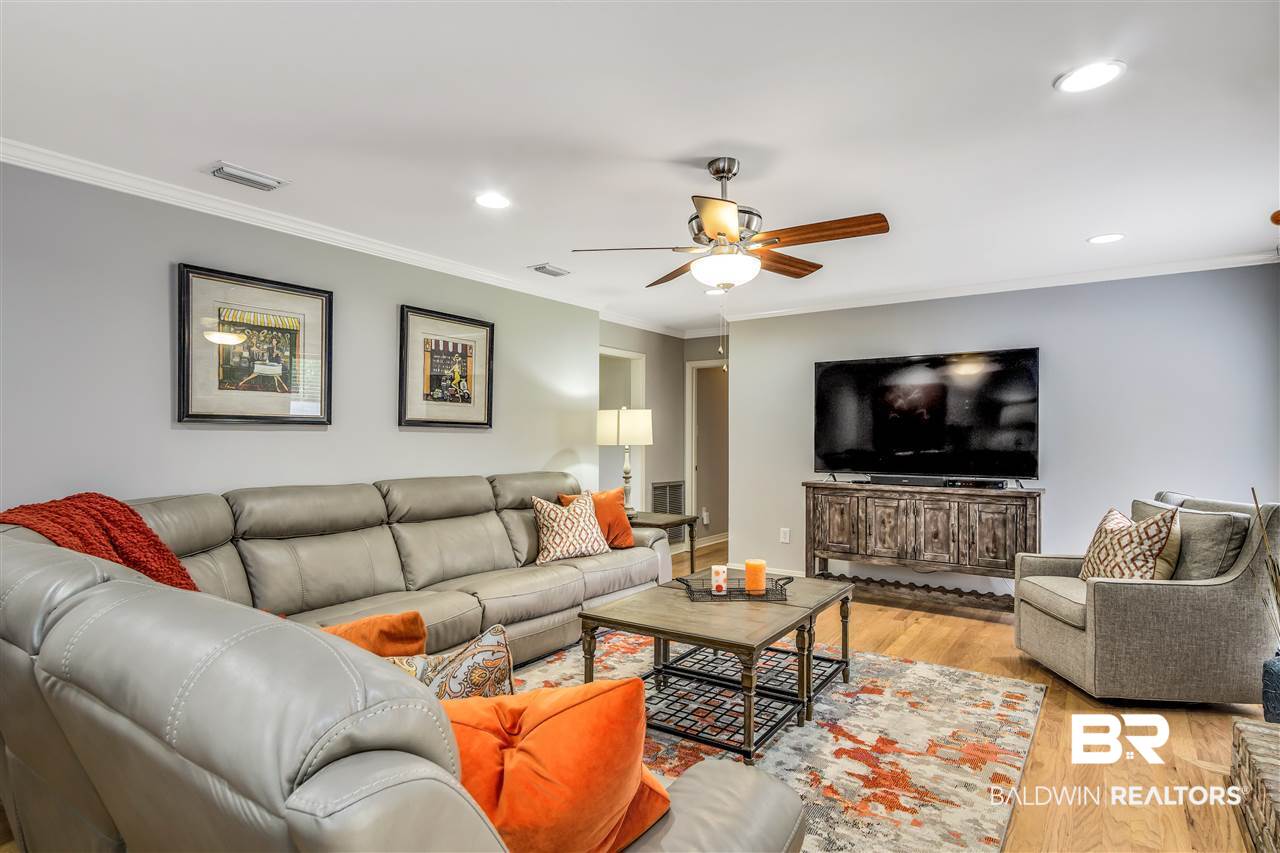 5705 Shain Street Mobile, AL 36609 - Photo 20 of 40 Gallery Image 20